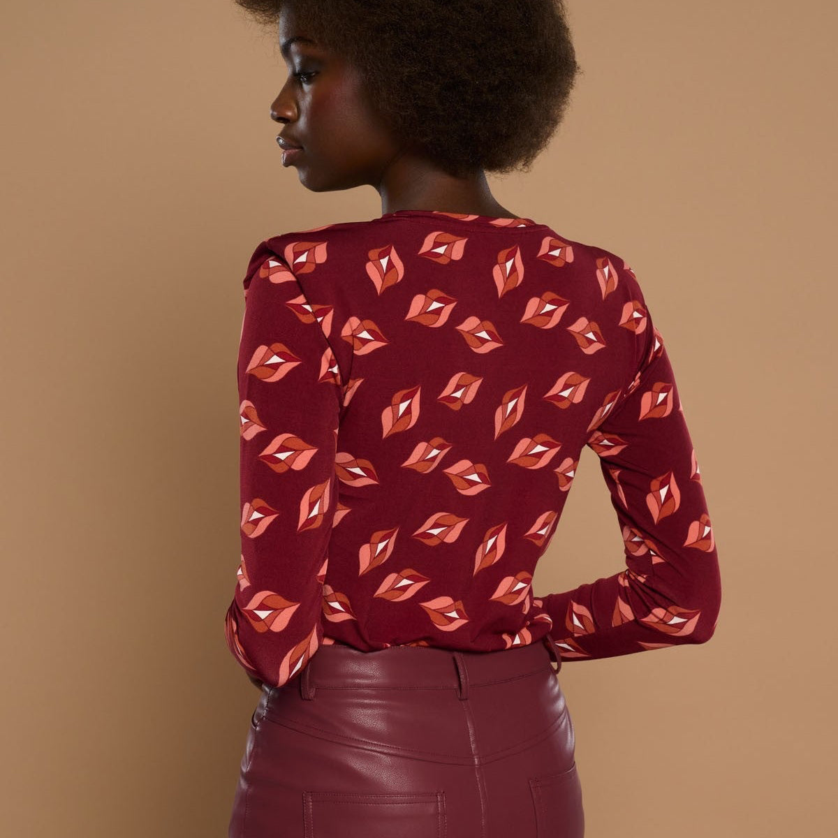 ROSE TOP