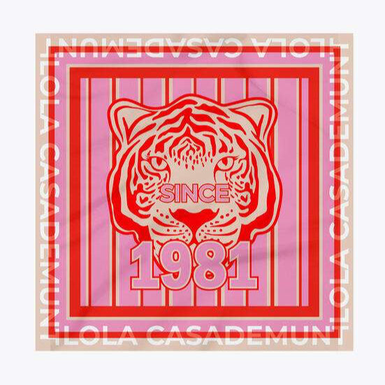 PAÑUELO ESTAMPADO CARA DE TIGRE 1981