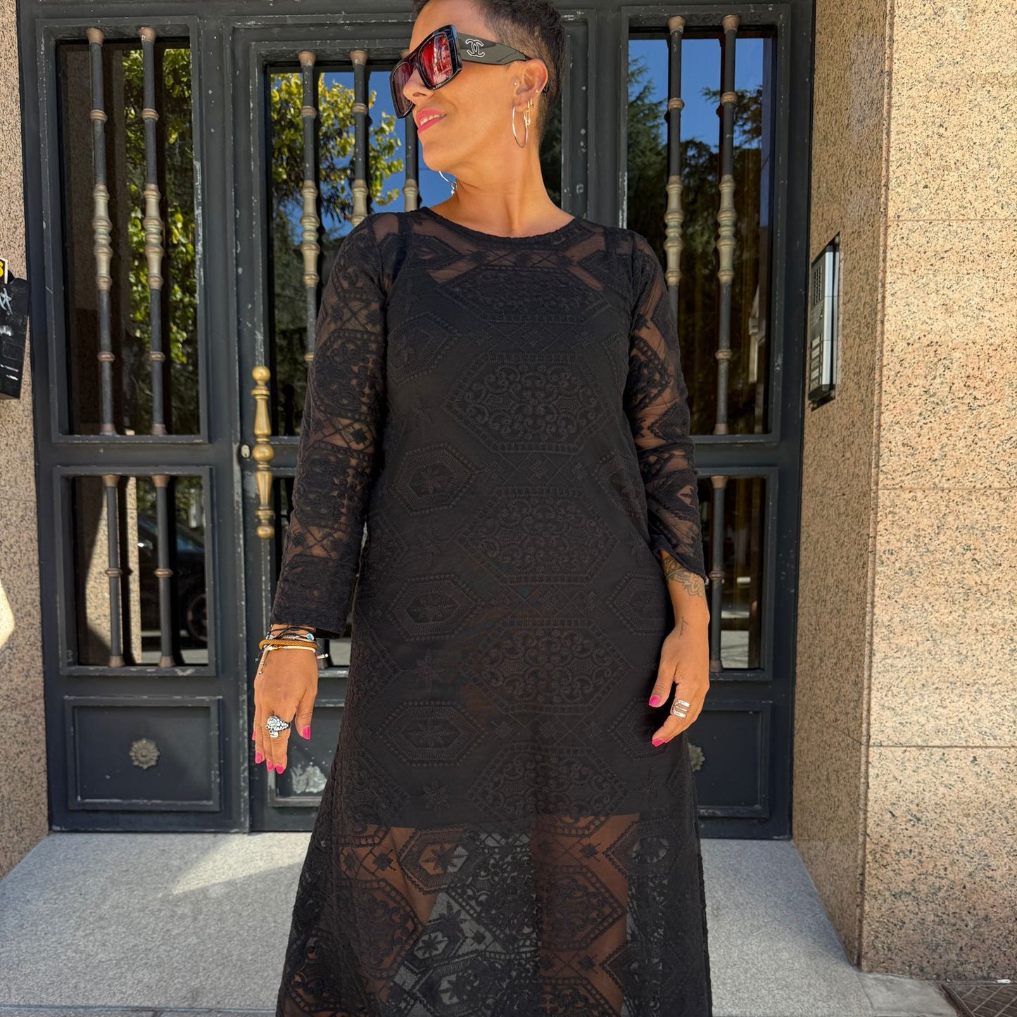 VESTIDO ENCAJE EVASÉ