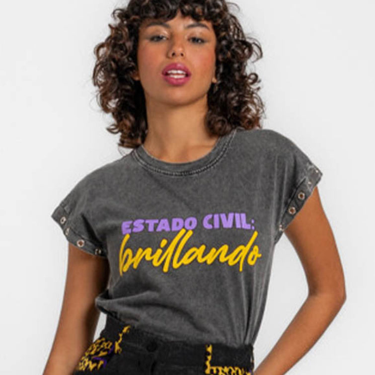 Camiseta Sin Mangas Corte Canalla - BRILLANDO