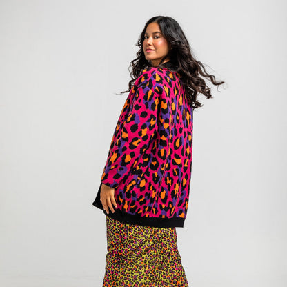 Cárdigan Large De Estampado Animal Fuscia - I'm Felina