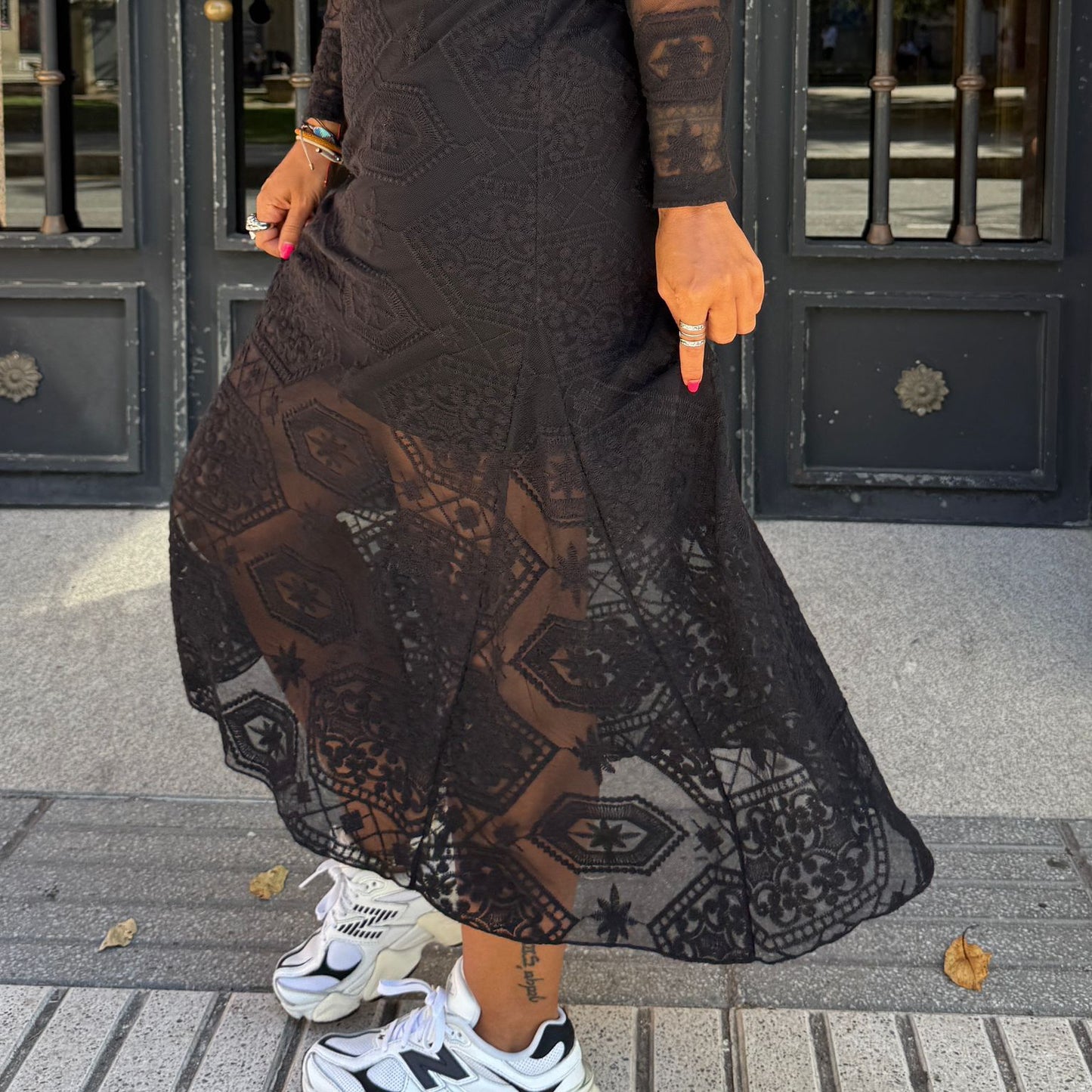 VESTIDO ENCAJE EVASÉ