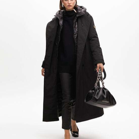 TRENCH PLUMA LIGERO