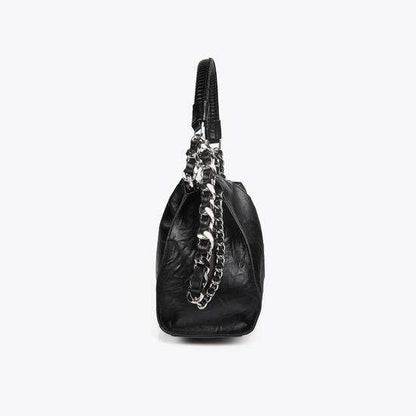 BOLSO EFECTO ARRUGADO CON DETALLES METÁLICOS