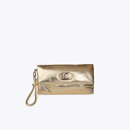 CARTERA DE MANO ACOLCHADA