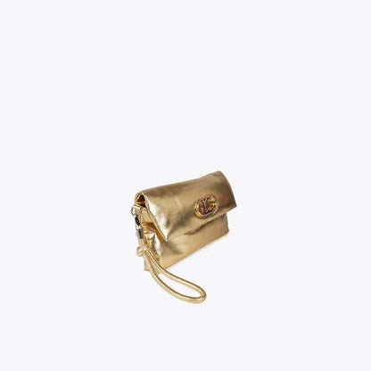 CARTERA DE MANO ACOLCHADA