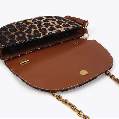 BOLSO MEDIA LUNA DE LEOPARDO Y EFECTO PIEL