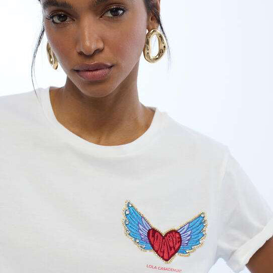 CAMISETA PARCHE CORAZÓN
